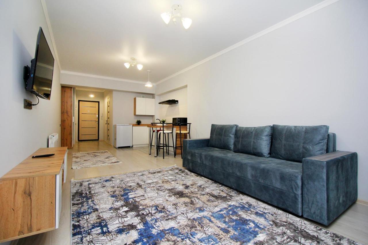 Cozy Studio In The Best Area! 4 Алматы Экстерьер фото
